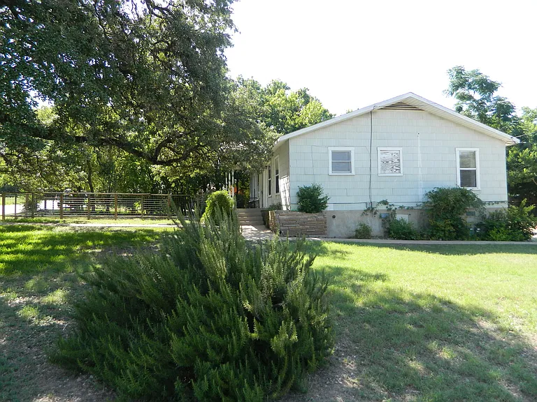 4501 Lareina Dr — Photo 4