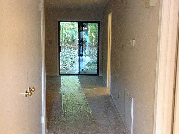 Entry Hall to LR