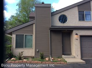 79 Crystal Park Rd APT A, Manitou Springs, CO 80829
