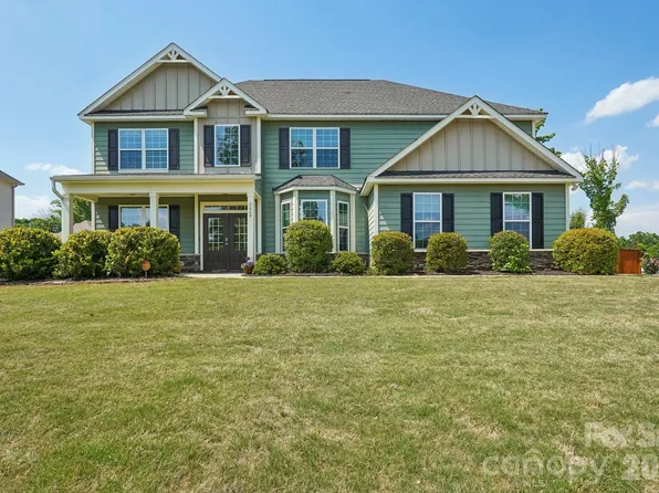 2609 Lakefront Dr, Belmont, NC 28012