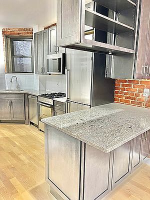 1st image of 322 E 59th St APT 4D