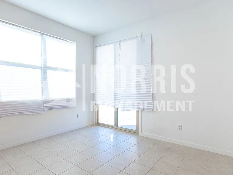 247 S San Gregorio Ln — Photo 11