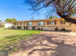 11037 N Coggins Dr, Sun City, AZ 85351