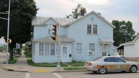 2nd image of 1128 4th St S #1130