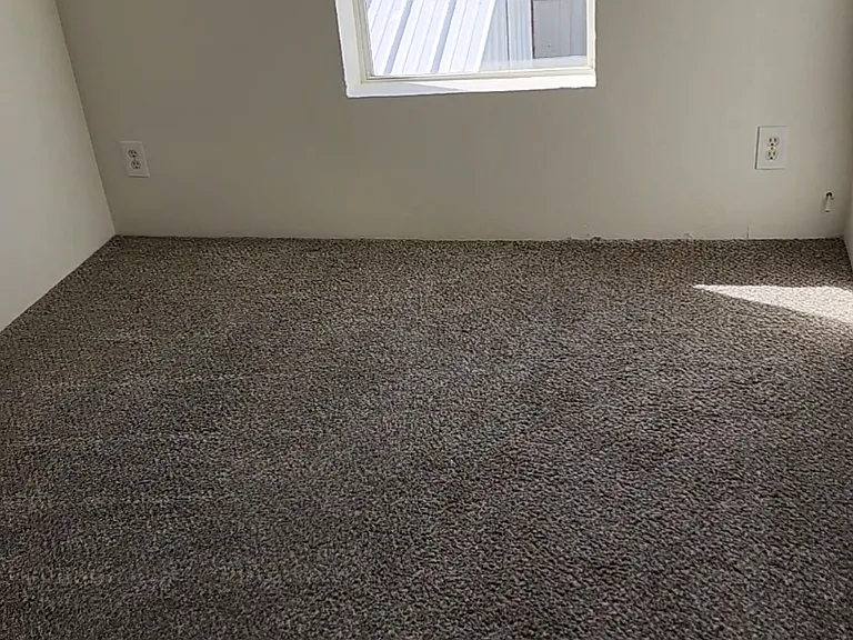 120 Shady Ln — Photo 16
