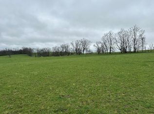 1070 College Rd, Paris, KY 40361