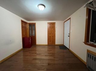 6334 137th St, Flushing, NY 11367