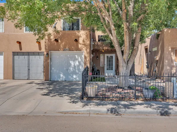 631 Reeves Pl SW, Los Lunas, NM 87031