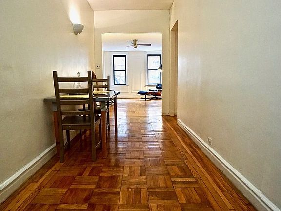 3rd image of 24 Bennett Ave APT 2B