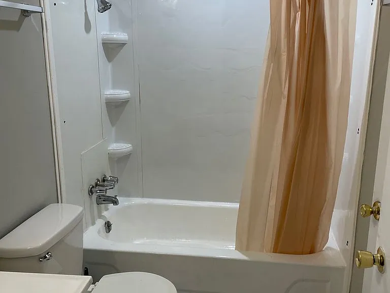 203 Barnhill St — Photo 11
