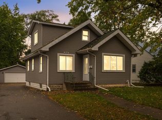 3918 Xenia Ave N, Robbinsdale, MN 55422