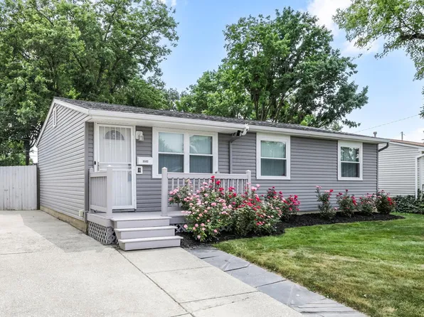 3502 Devin Rd, Grove City, OH 43123