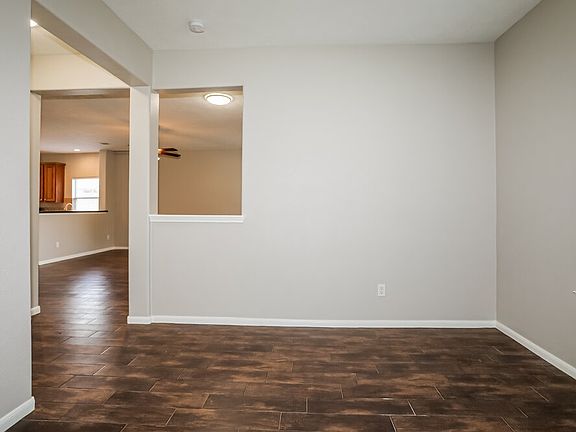 4th image of 12511 Rushmore Ln