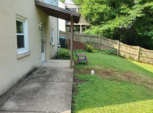 315 Fairway Ave #B, Charlottesville, VA 22902