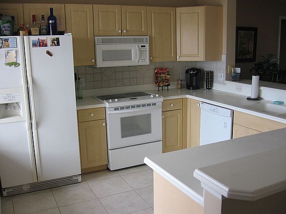 4th image of 1412 N 1st St #203