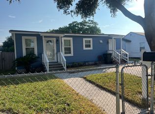 2037 Harvard St, Corpus Christi, TX 78416