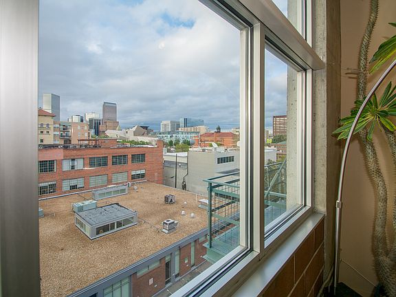 NE View - Art Museum 