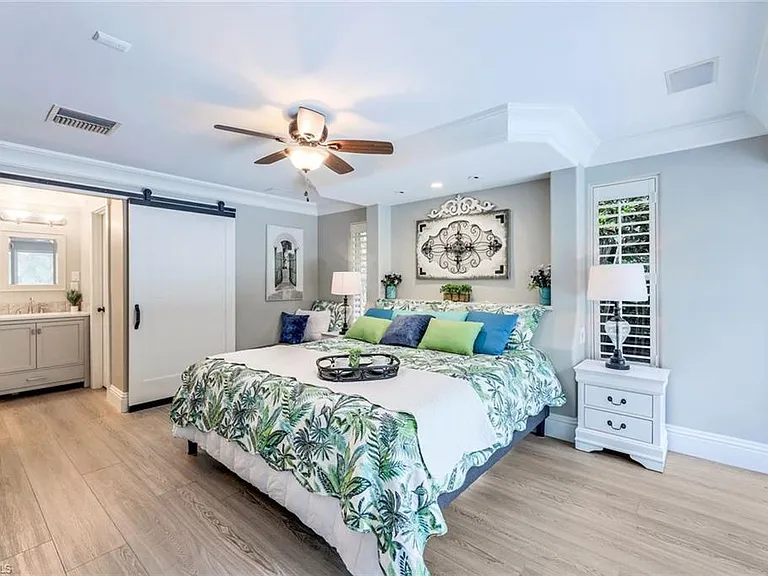 723 Willowhead Dr — Photo 14