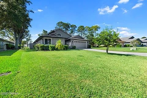 1st image of 34 Treetop Cir