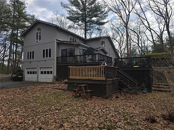 4th image of 859 Black Plain Rd