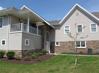 1077 Ashfield Way, Greensburg, PA 15601