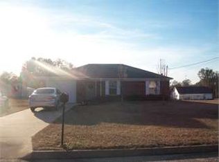 75 Blake Dr, Midland City, AL 36350