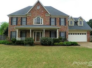 1342 Pin Pointe Dr, Collierville, TN 38017