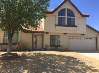 5384 Charlotte Pl, Palmdale, CA 93552