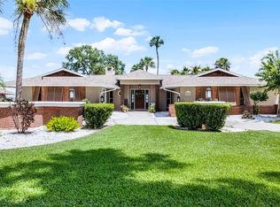 8035 Lakeside Dr, Yalaha, FL 34797