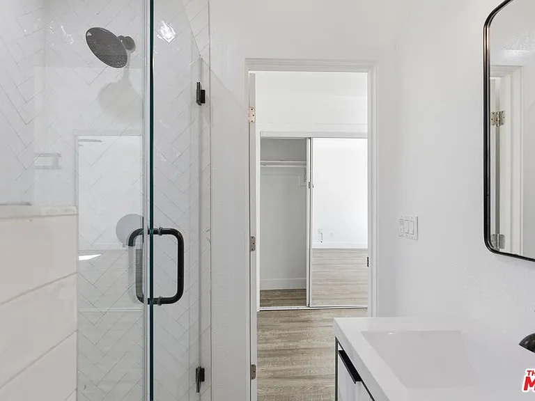 6415 Madden Ave — Photo 12
