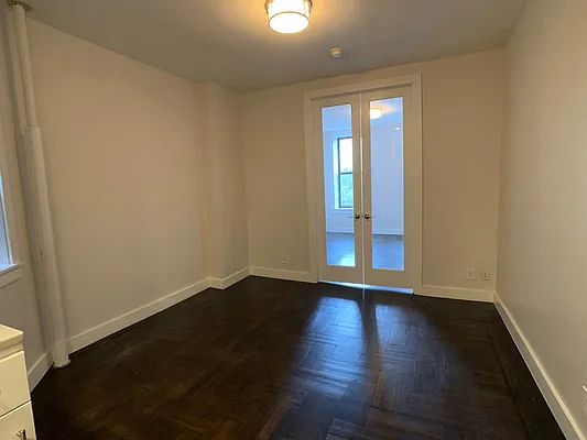 Rented by Tourma Realty LLC | media 29