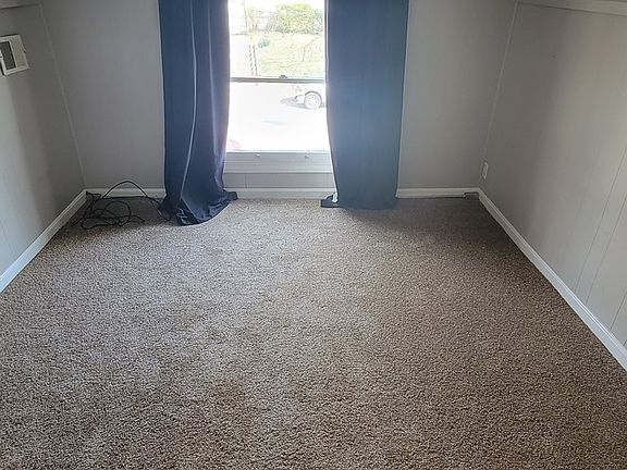3rd image of 1704 S Preston St #2F