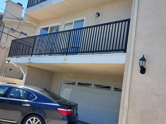 2nd image of 1610 W 207th St APT 4