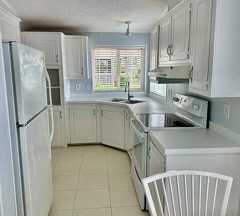 3rd image of 1216 Chipewa Dr