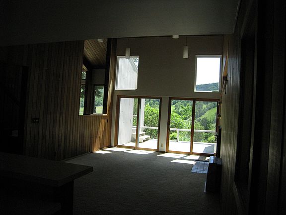 5th image of 1990 Artemis Dr