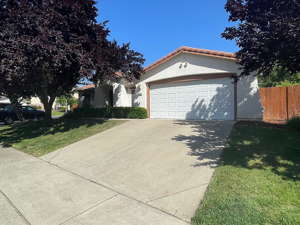 1st image of 6139 Preston Cir