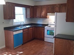1st image of 211 E Renee Dr