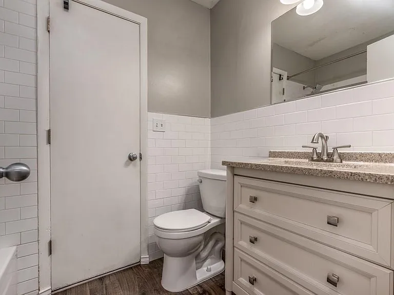 3501 Roswell Rd NE #103 — Photo 11
