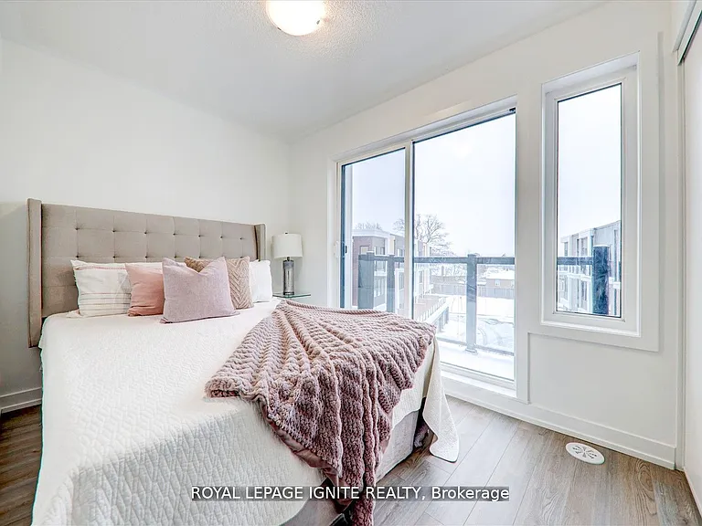 167 Downsview Park Blvd — Photo 25