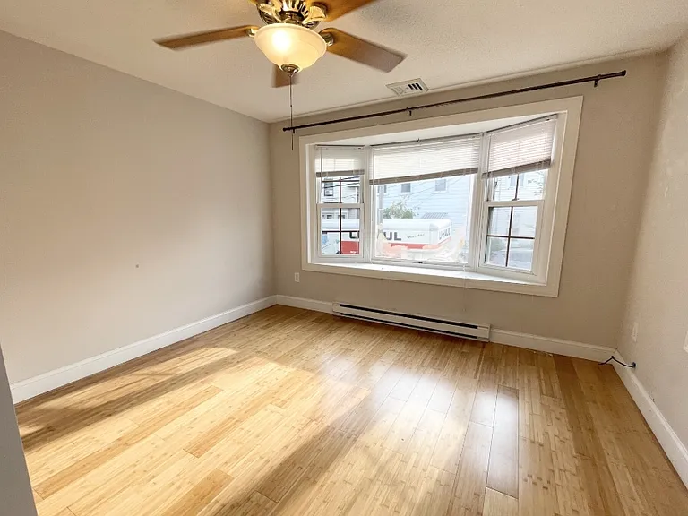 114 Buttonwood St #114 — Photo 5