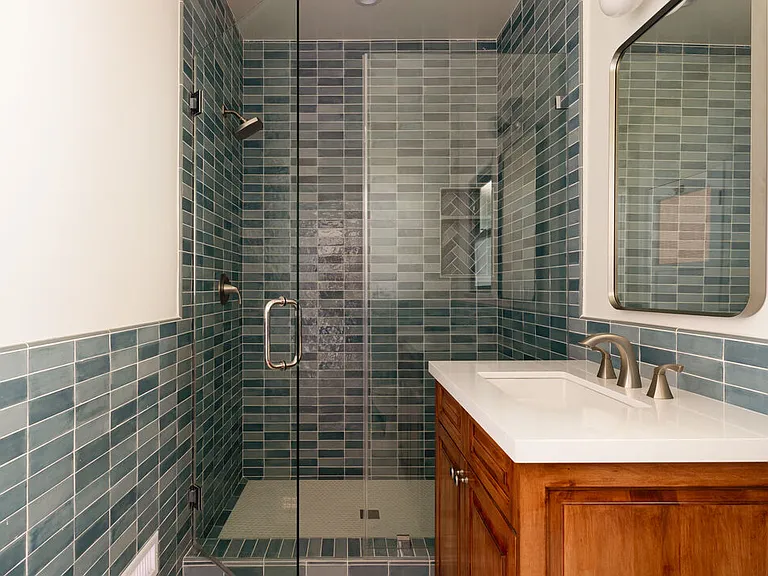 1063 S Genesee Ave — Photo 10