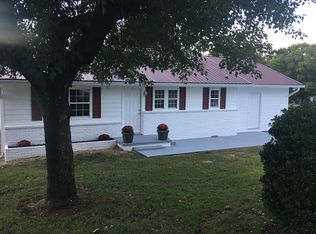 907 Hudson St, Sweetwater, TN 37874