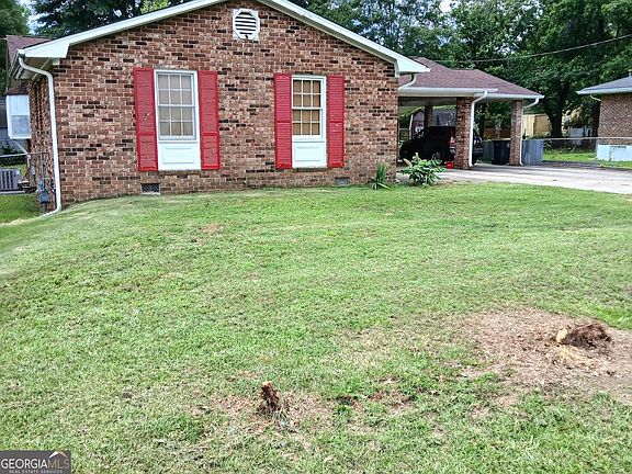 4th image of 242 Lake Jodeco Rd