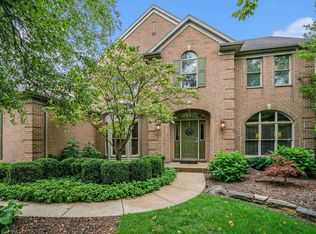 14276 Parkridge Dr, Granger, IN