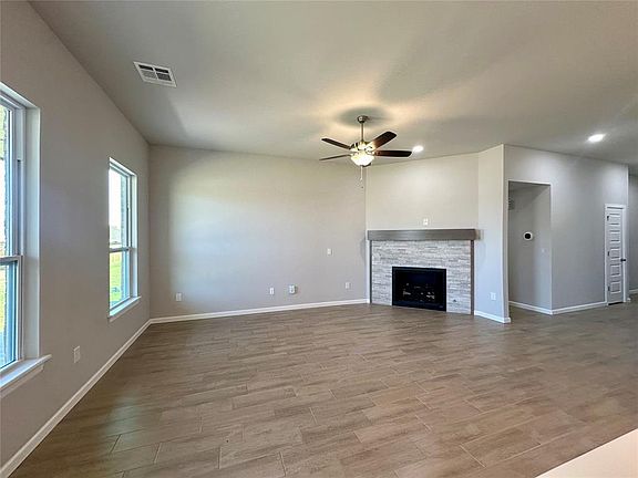 3rd image of 1100 Acacia Creek Dr