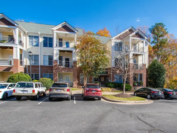 901 Canenaugh Dr APT 203, Raleigh, NC 27604
