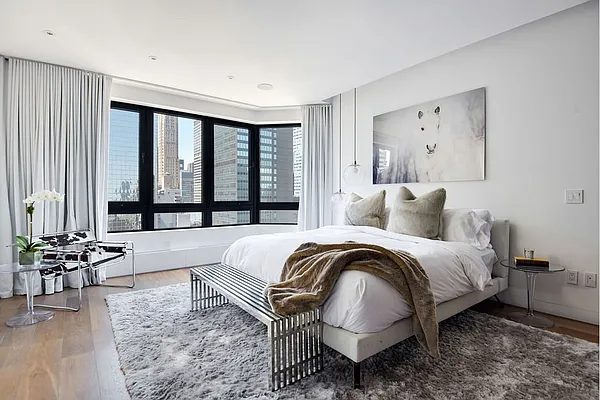 Sold by Stribling | media 31