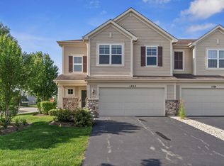 1282 Newport Cir, Hampshire, IL 60140
