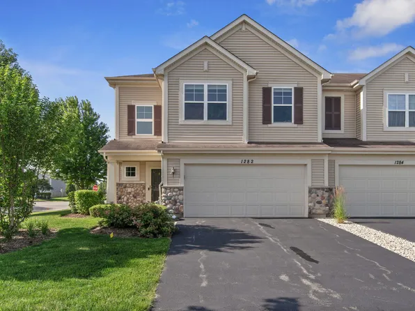 1282 Newport Cir, Hampshire, IL 60140