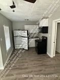 3rd image of 908 Harris Ave